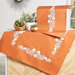 Nob Hill White Flowers Set Stamped Embroidery