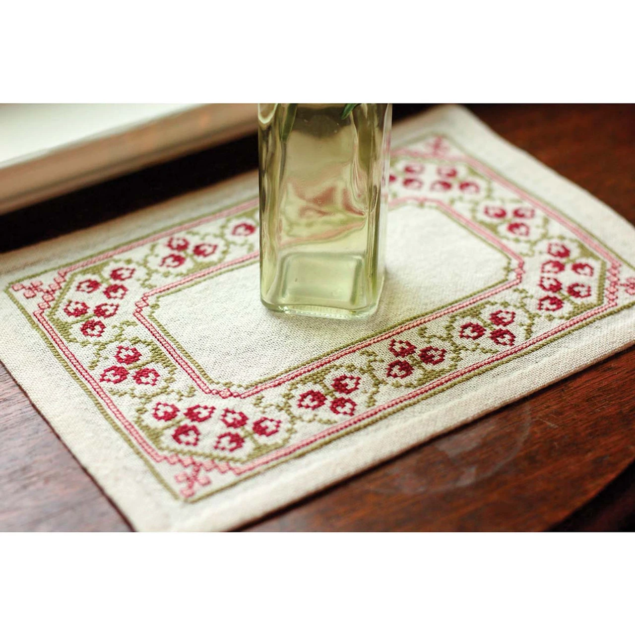 Avlea Folk Embroidery Floret Border Counted Cross-Stitch Kit 1 Avlea Folk Embroidery Floret Border Counted Cross-Stitch Kit