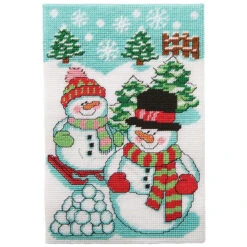 Herrschners Snowy Days Wall Hanging Plastic Canvas Kit